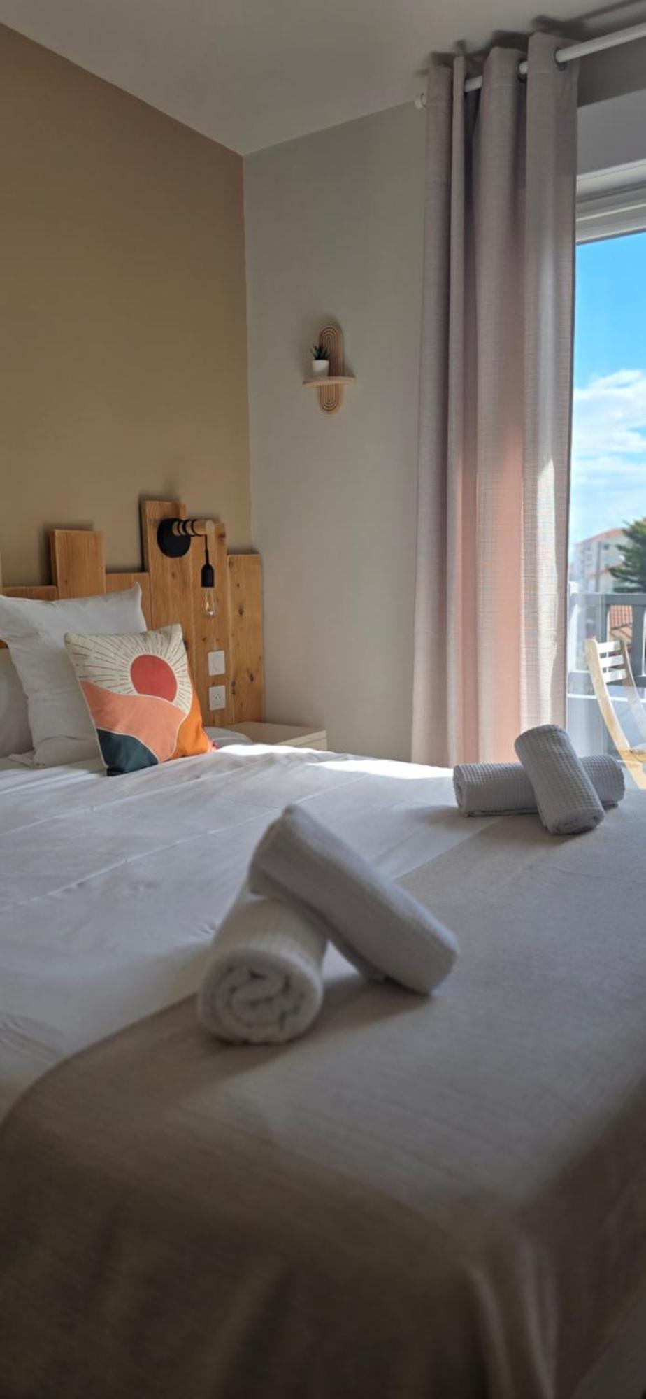 Hotel La Baine カップブルトン エクステリア 写真