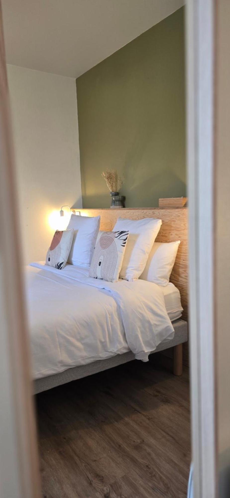 Hotel La Baine カップブルトン エクステリア 写真