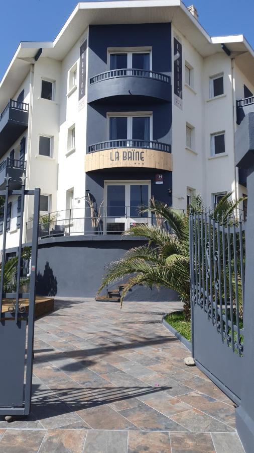 Hotel La Baine カップブルトン エクステリア 写真
